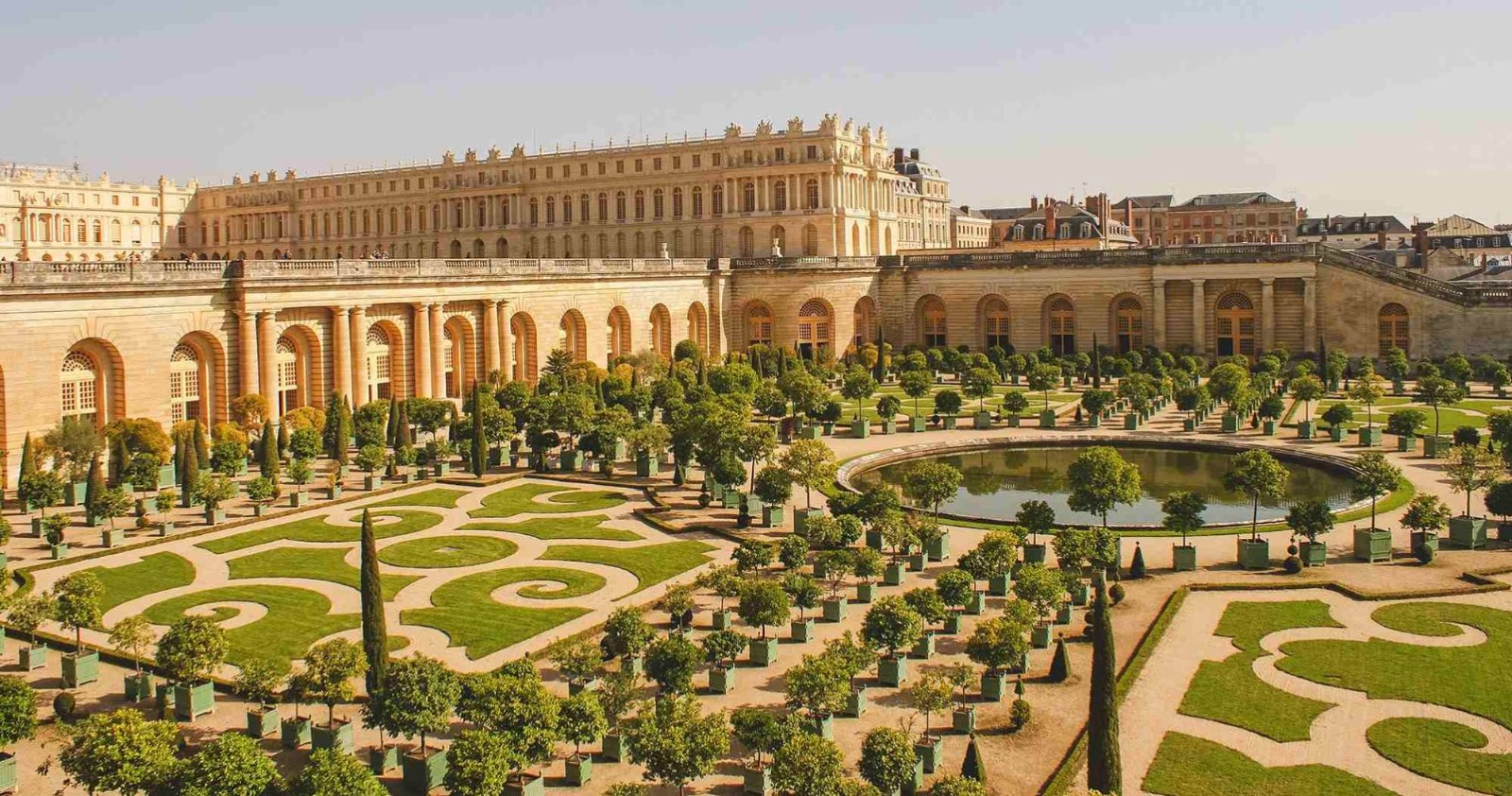 A Day Trip to Versailles from Paris: The Complete Guide